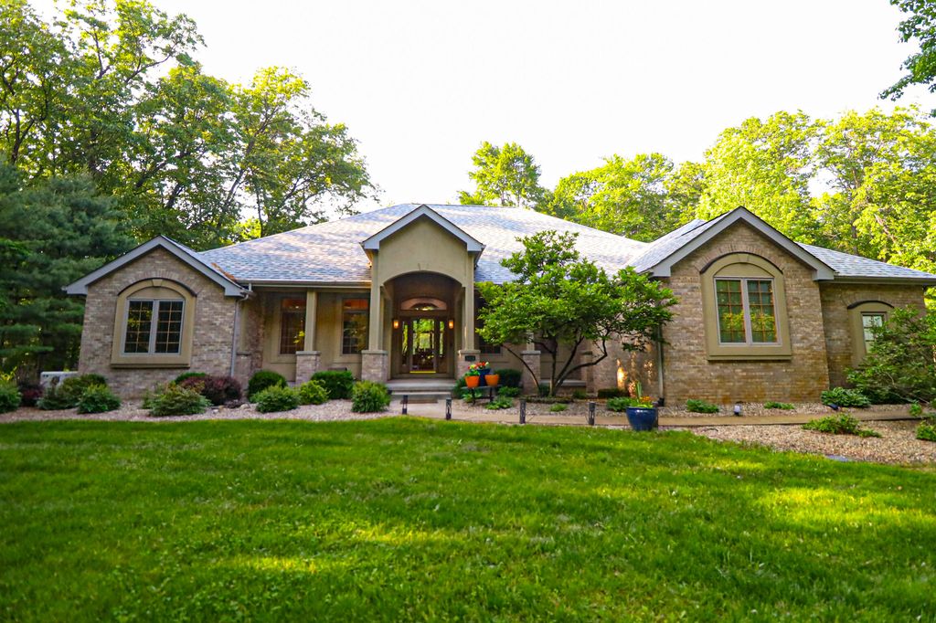 5428 N Duncan, La Porte, IN 46350