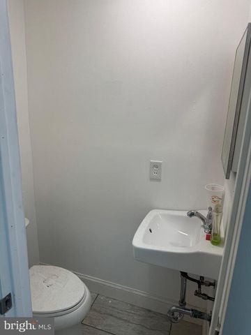 6544 LEBANON AVE, Philadelphia, PA 19151