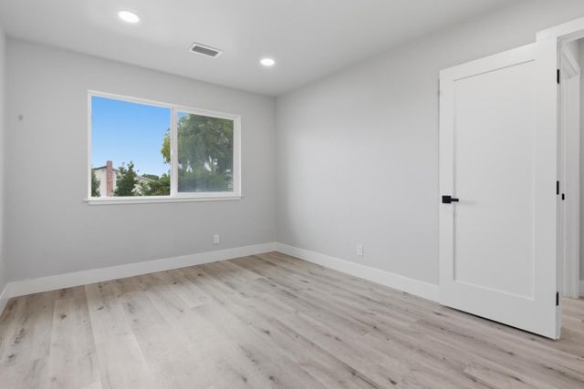 5836 Santa Teresa Boulevard, San Jose, CA 95123