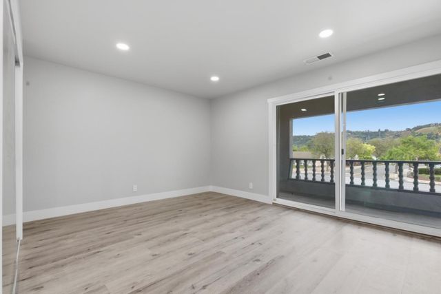 5836 Santa Teresa Boulevard, San Jose, CA 95123