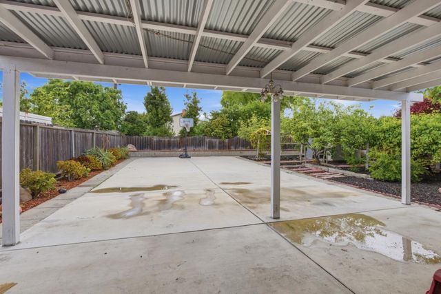 5836 Santa Teresa Boulevard, San Jose, CA 95123