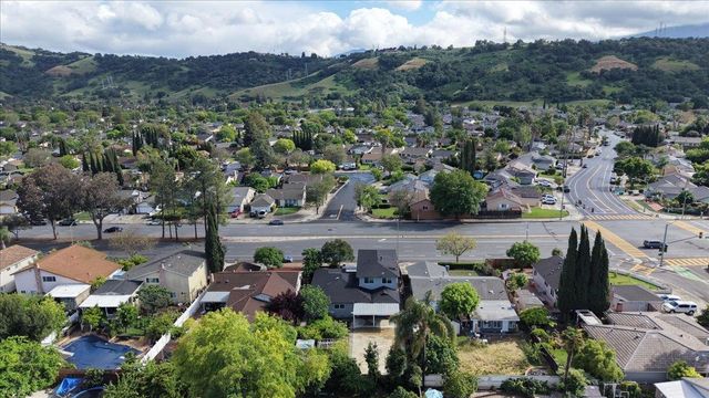 5836 Santa Teresa Boulevard, San Jose, CA 95123