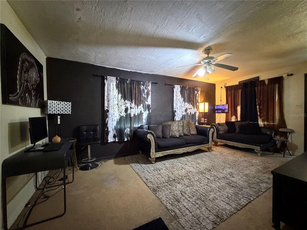 Image 4 of property listing at 348 PLEASANT STREET, Daytona Beach, FL 32114