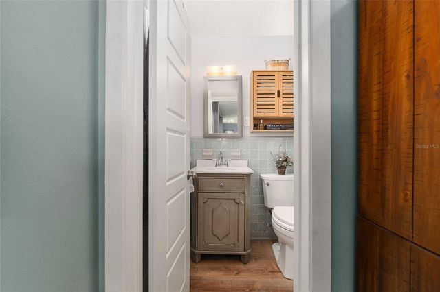 1807 SW 36TH PLACE, Gainesville, FL 32608