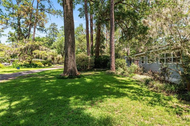 1807 SW 36TH PLACE, Gainesville, FL 32608