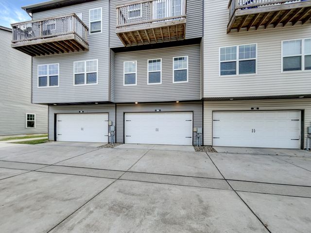 304 Negri Ct, NE, La Vergne, TN 37086