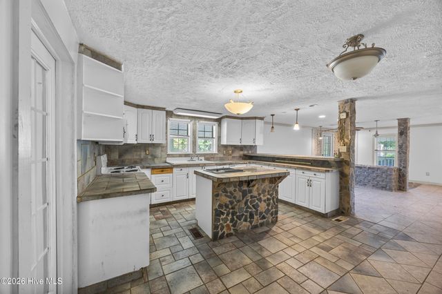 1453 Old Fayetteville Road NE, Leland, NC 28451
