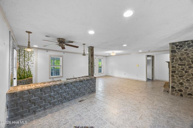 1453 Old Fayetteville Road NE, Leland, NC 28451