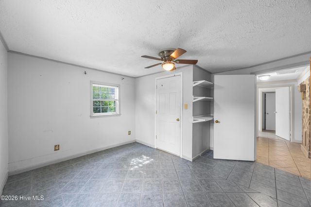1453 Old Fayetteville Road NE, Leland, NC 28451