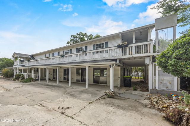 1453 Old Fayetteville Road NE, Leland, NC 28451