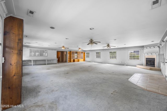1453 Old Fayetteville Road NE, Leland, NC 28451