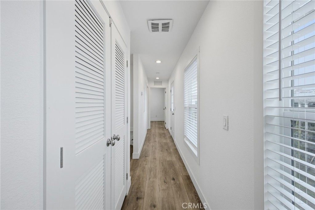 Image 16 of property listing at 9873 Alder Avenue 32, Bloomington, CA 92316