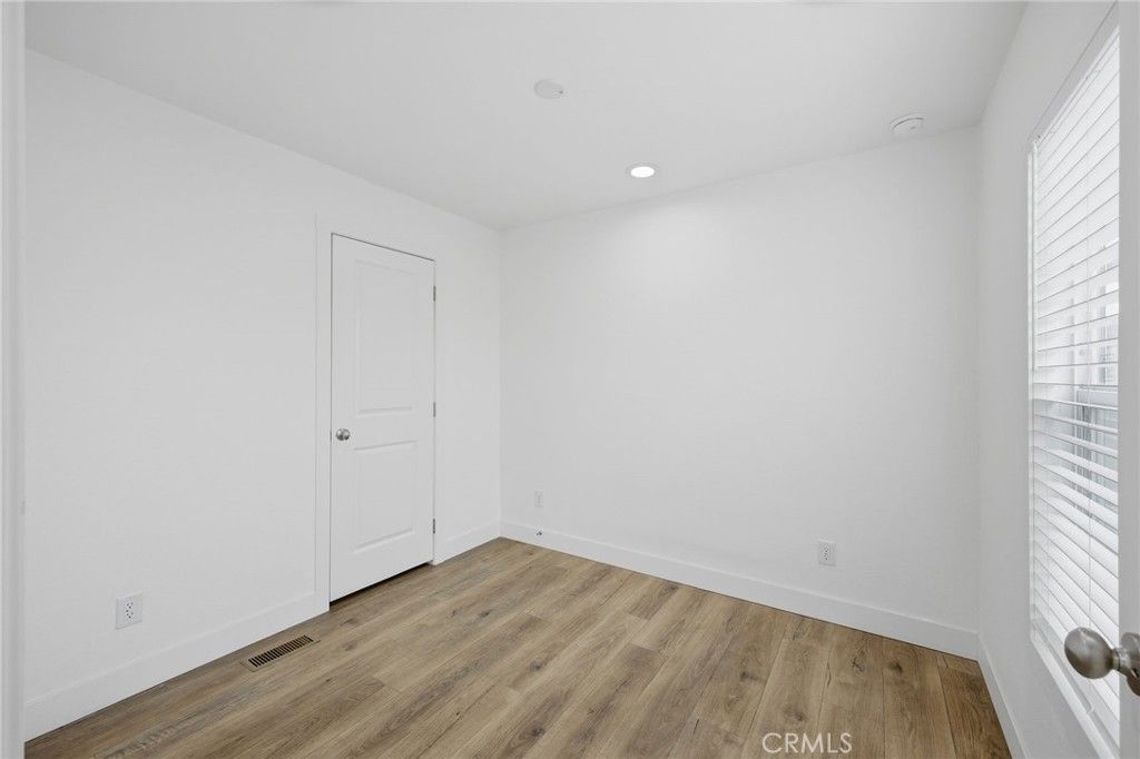 Image 18 of property listing at 9873 Alder Avenue 32, Bloomington, CA 92316
