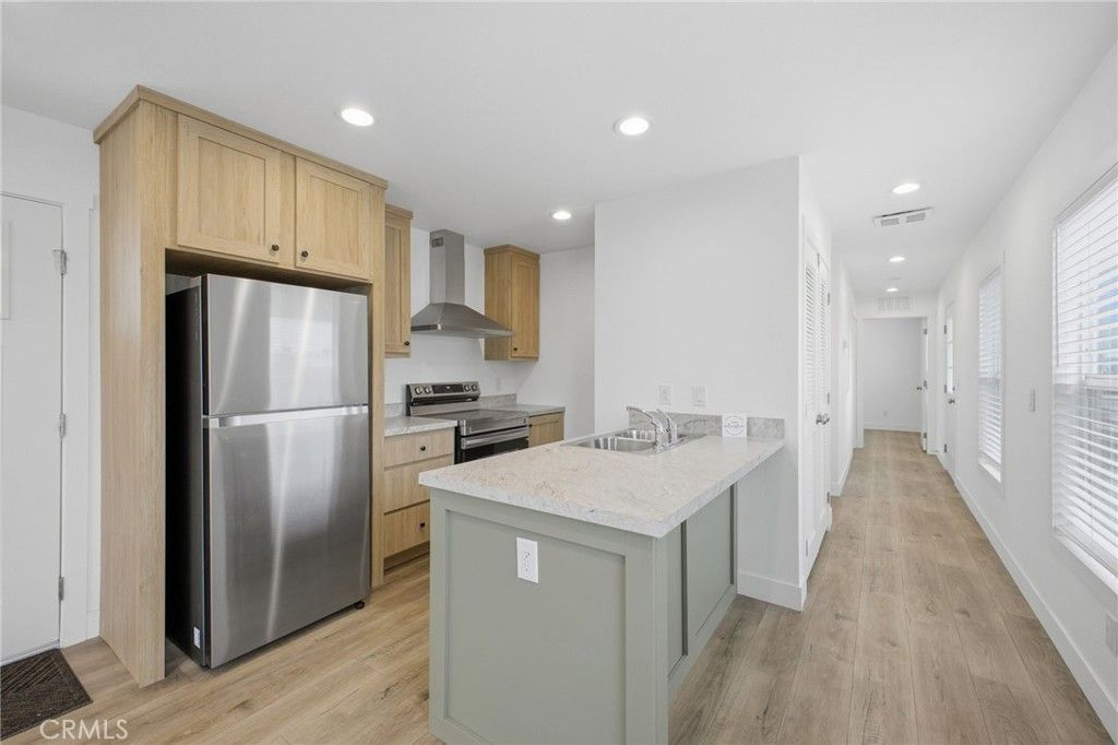 Image 8 of property listing at 9873 Alder Avenue 32, Bloomington, CA 92316