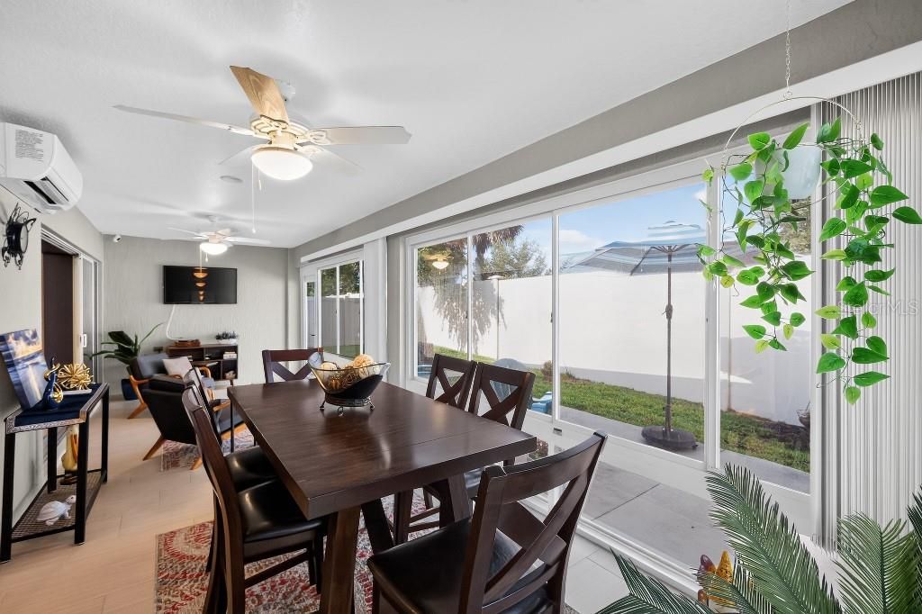 Image 25 of property listing at 5838 JULIAN LOOP, The Villages, FL 32163
