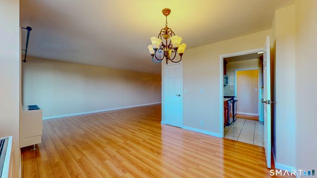 50 Glenbrook Road APT 4E, Stamford, CT 06902