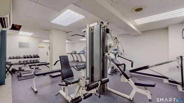 50 Glenbrook Road APT 4E, Stamford, CT 06902