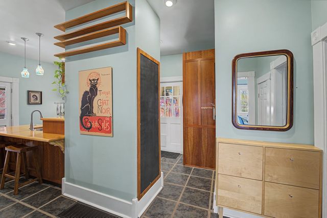 733 Benton Ave, Nashville, TN 37204