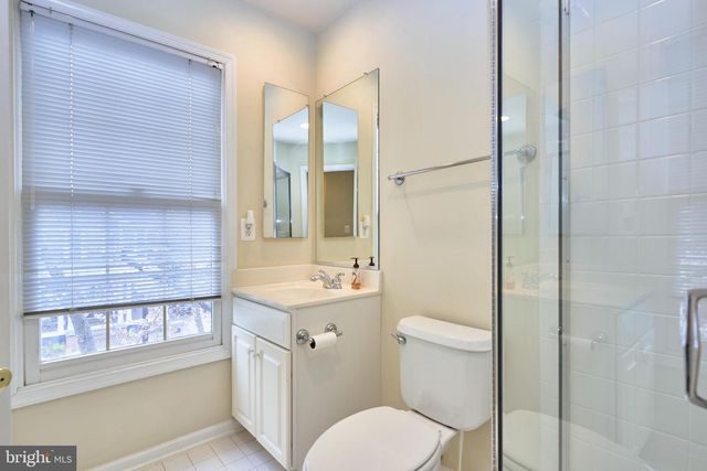 1759 22ND ST N, Arlington, VA 22209
