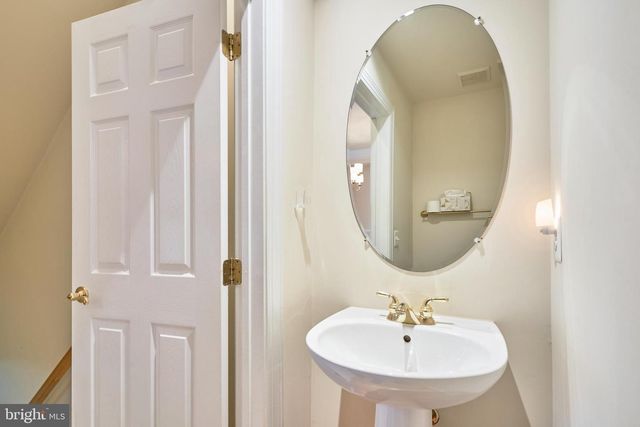 1759 22ND ST N, Arlington, VA 22209