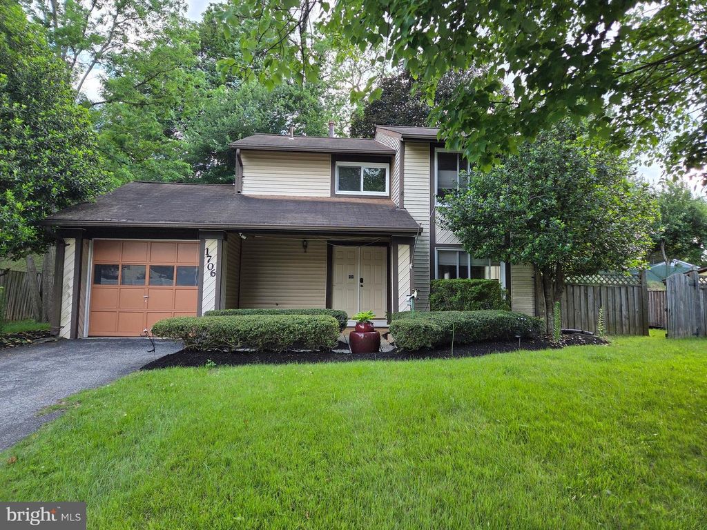 1706 POMONA PL, Bowie, MD 20716