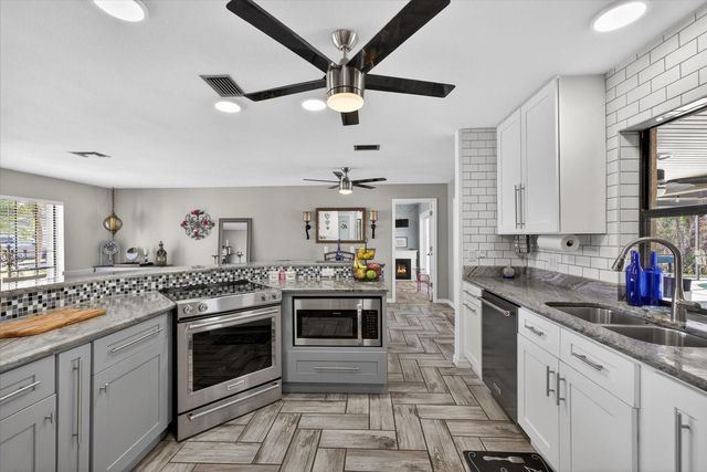 2735 QUIET HOLLOW COURT, New Port Richey, FL 34655