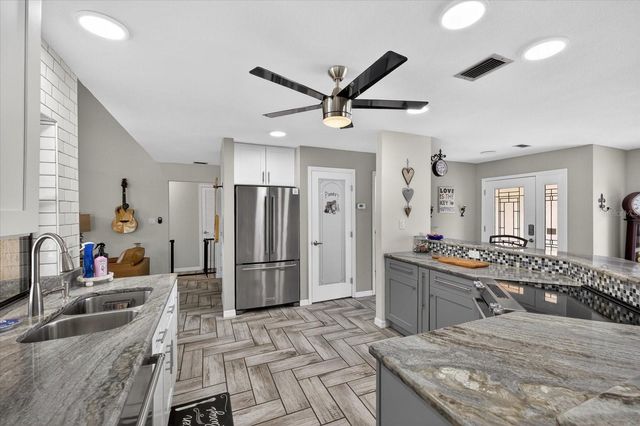 2735 QUIET HOLLOW COURT, New Port Richey, FL 34655