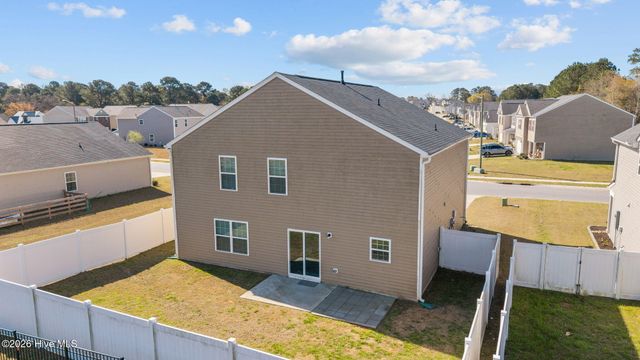 1917 Rolling Meadows Drive, Greenville, NC 27858