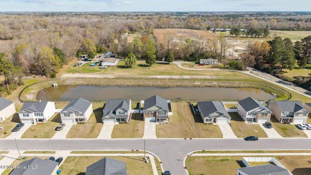 1917 Rolling Meadows Drive, Greenville, NC 27858