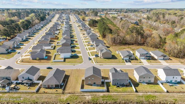 1917 Rolling Meadows Drive, Greenville, NC 27858