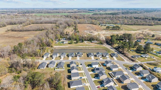 1917 Rolling Meadows Drive, Greenville, NC 27858