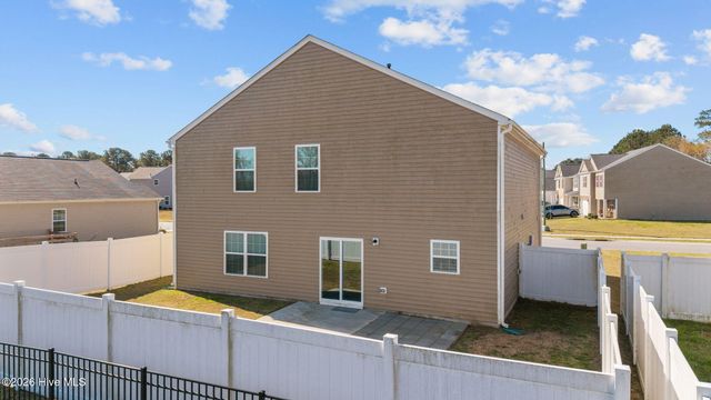 1917 Rolling Meadows Drive, Greenville, NC 27858