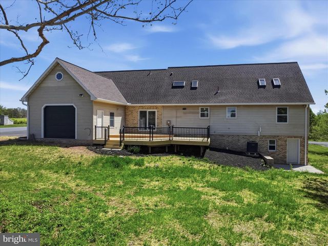 115 WHITE CHURCH RD, Gettysburg, PA 17325