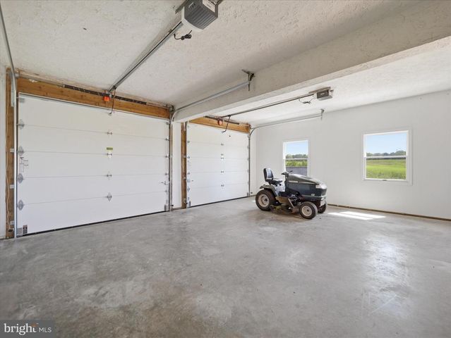 115 WHITE CHURCH RD, Gettysburg, PA 17325