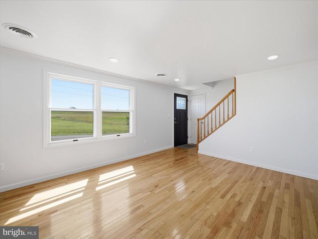 115 WHITE CHURCH RD, Gettysburg, PA 17325