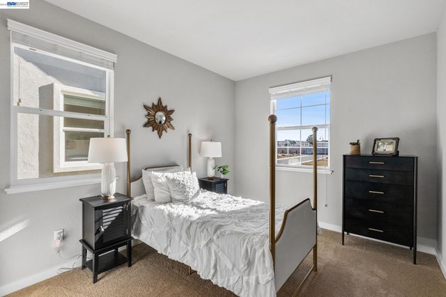 2413 Golden way, Fairfield, CA 94533