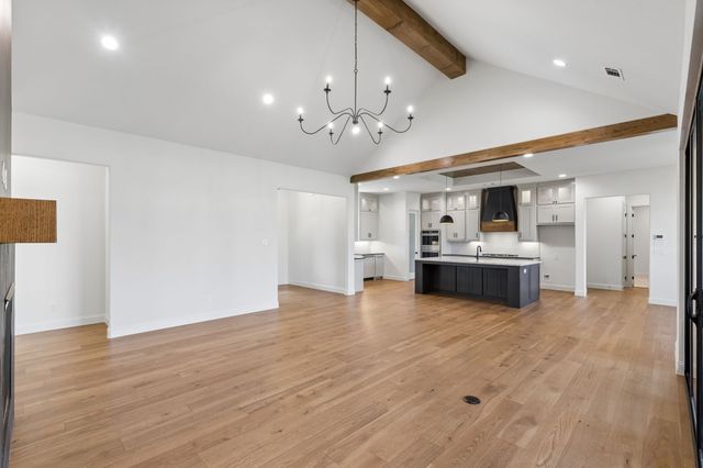 2043 Vaquero Drive, Weatherford, TX 76086