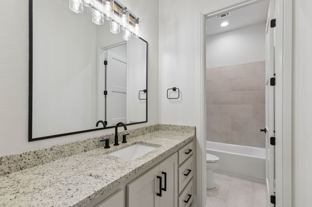 2043 Vaquero Drive, Weatherford, TX 76086