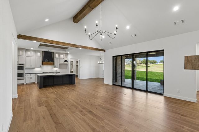 2043 Vaquero Drive, Weatherford, TX 76086