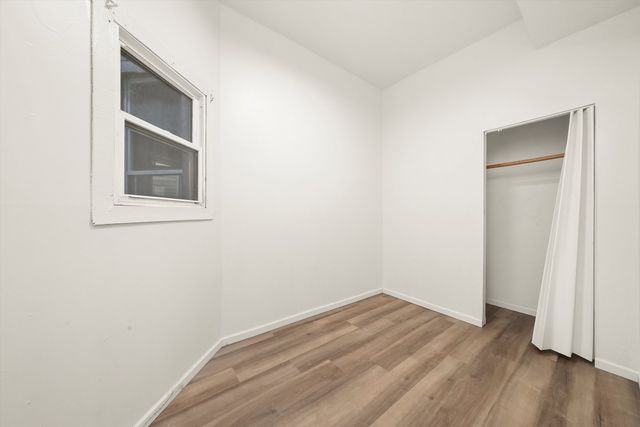 2345 W Grenshaw Street, Chicago, IL 60612