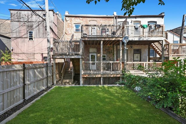 2345 W Grenshaw Street, Chicago, IL 60612