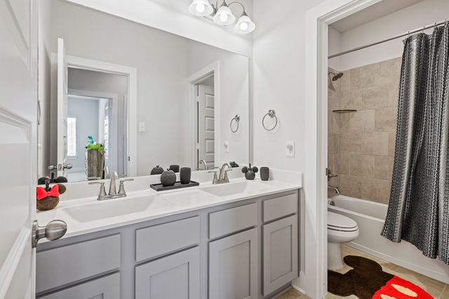 638 Taylor Drive, Fate, TX 75087