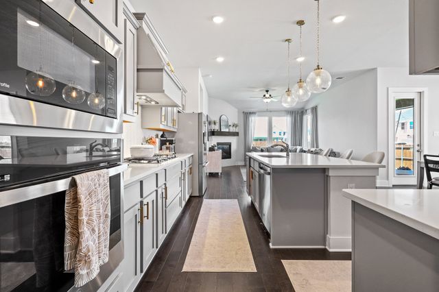 638 Taylor Drive, Fate, TX 75087