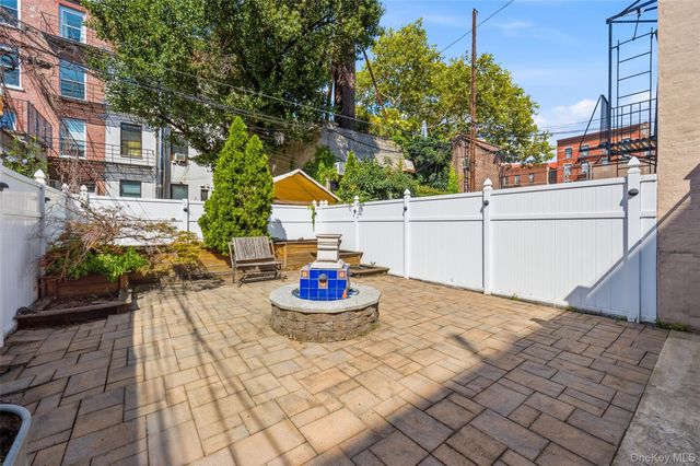 117 President Street, Brooklyn, NY 11231