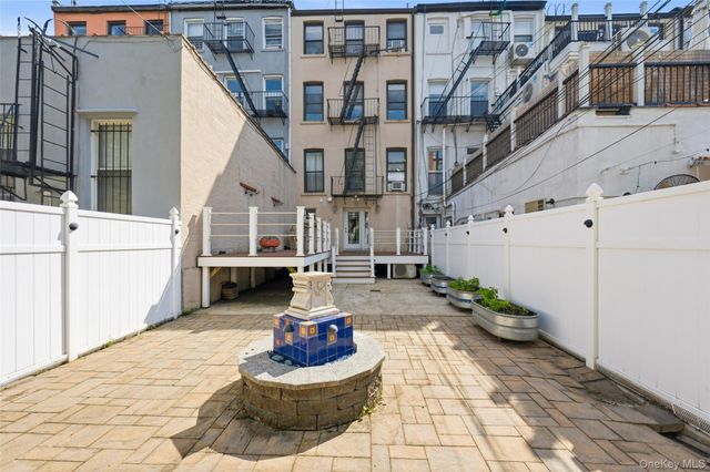 117 President Street, Brooklyn, NY 11231