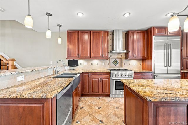 117 President Street, Brooklyn, NY 11231