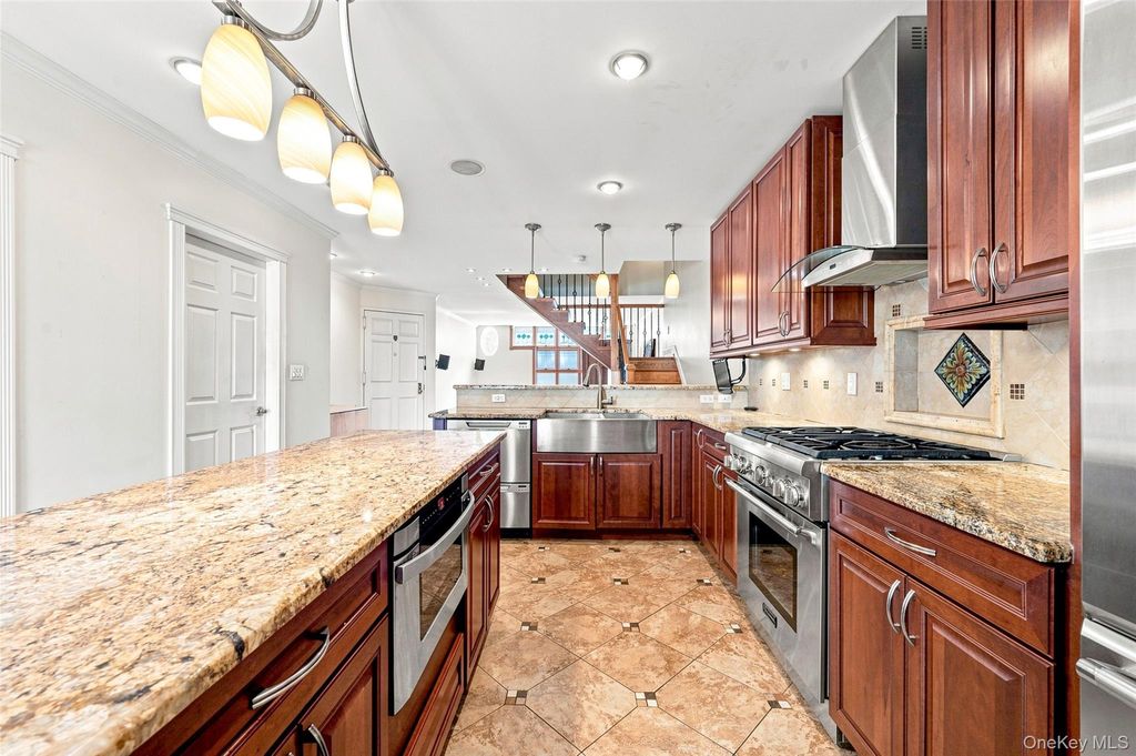 117 President Street, Brooklyn, NY 11231 — photo 2