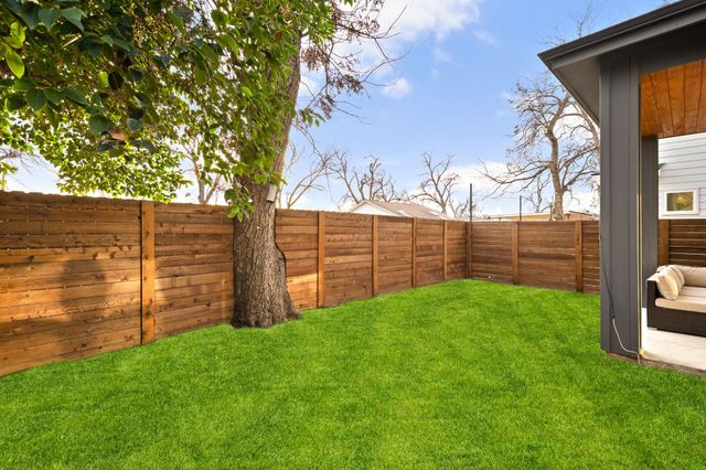 5109 Glissman RD, Austin, TX 78702