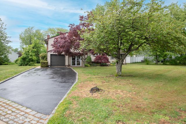 540 Sherman Avenue, Belford, NJ 07718