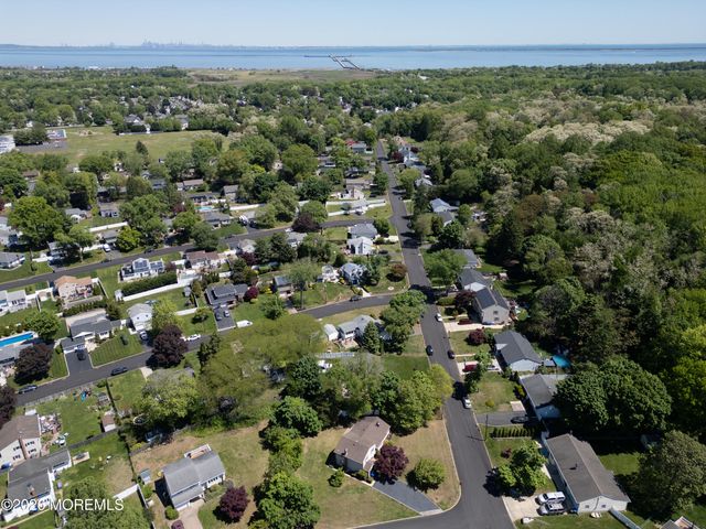 540 Sherman Avenue, Belford, NJ 07718